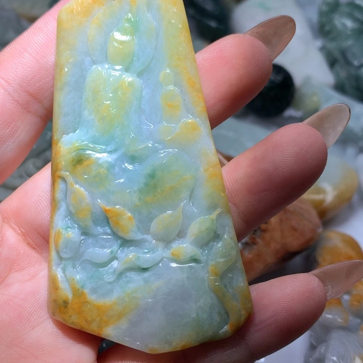 翡翠未镶嵌颈饰保真天然A货翡翠