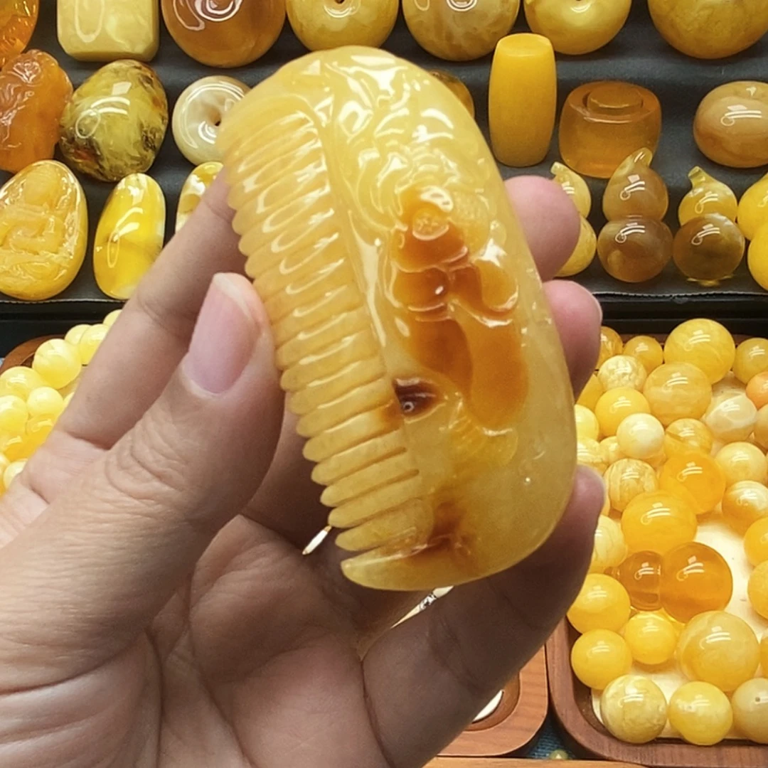 琥珀未镶嵌颈饰天然蜜蜡