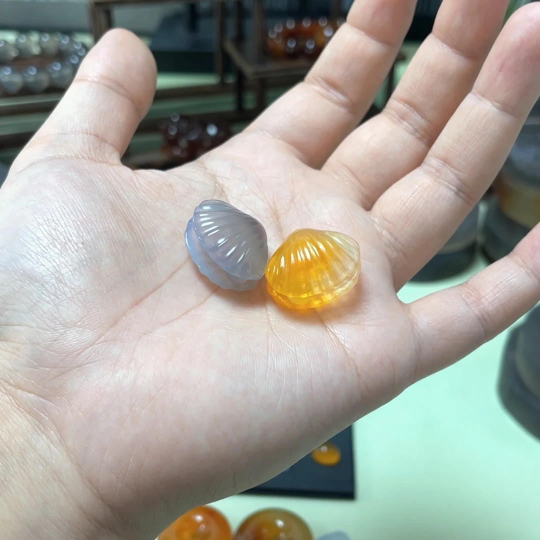 玛瑙/玉髓未镶嵌手链贝壳两个不退换