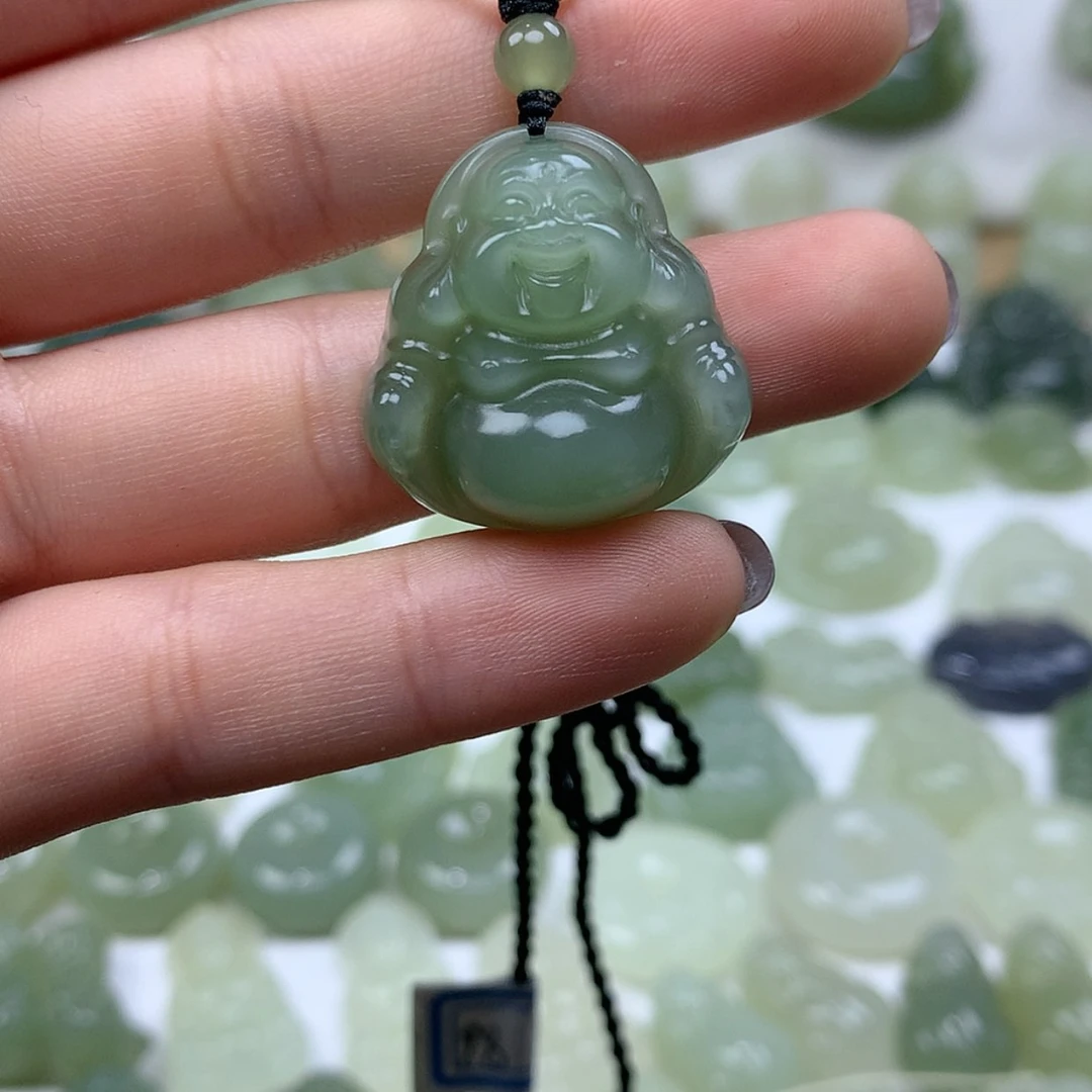 【闪购商品】颈饰未镶嵌和田玉