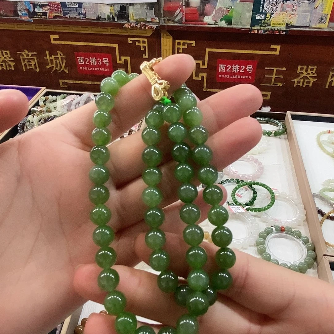 和田玉手串卡8未镶嵌