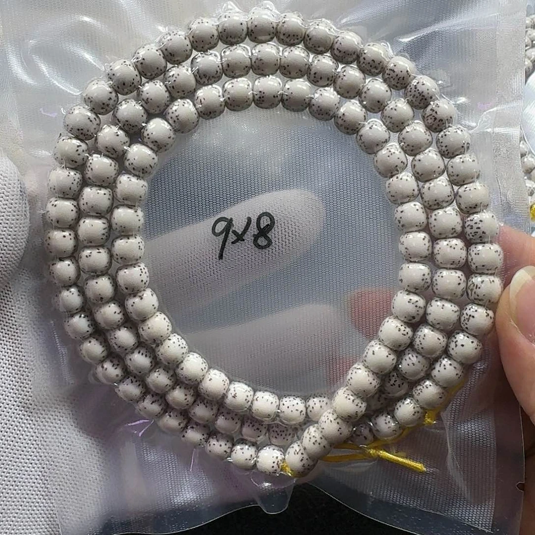 星月菩提手串自**娱星月菩提9*8原生态大留白