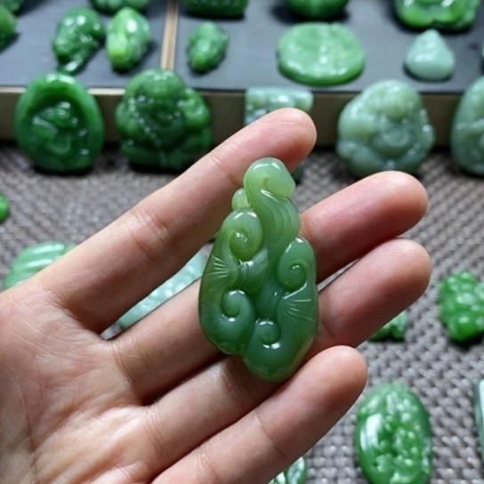 【闪购商品】和田玉颈饰未镶嵌