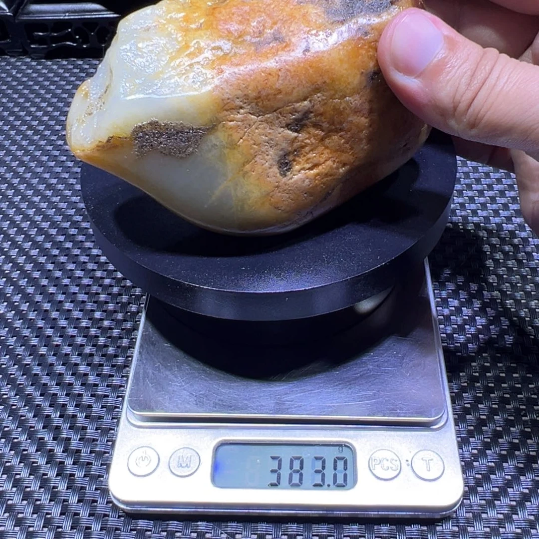 吊坠(不含链)未镶嵌和田玉（子料）402