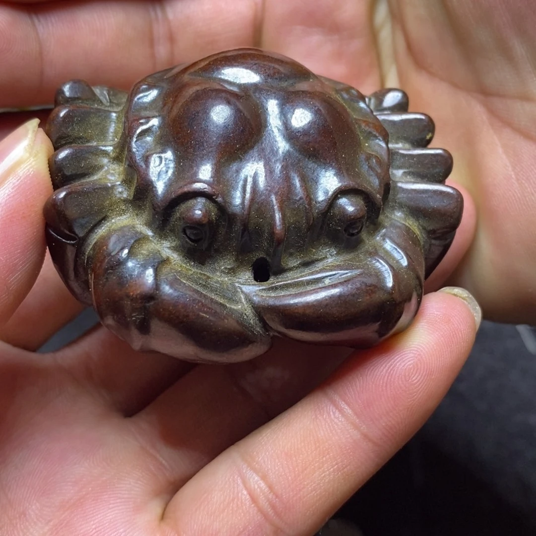 和田玉未镶嵌把件