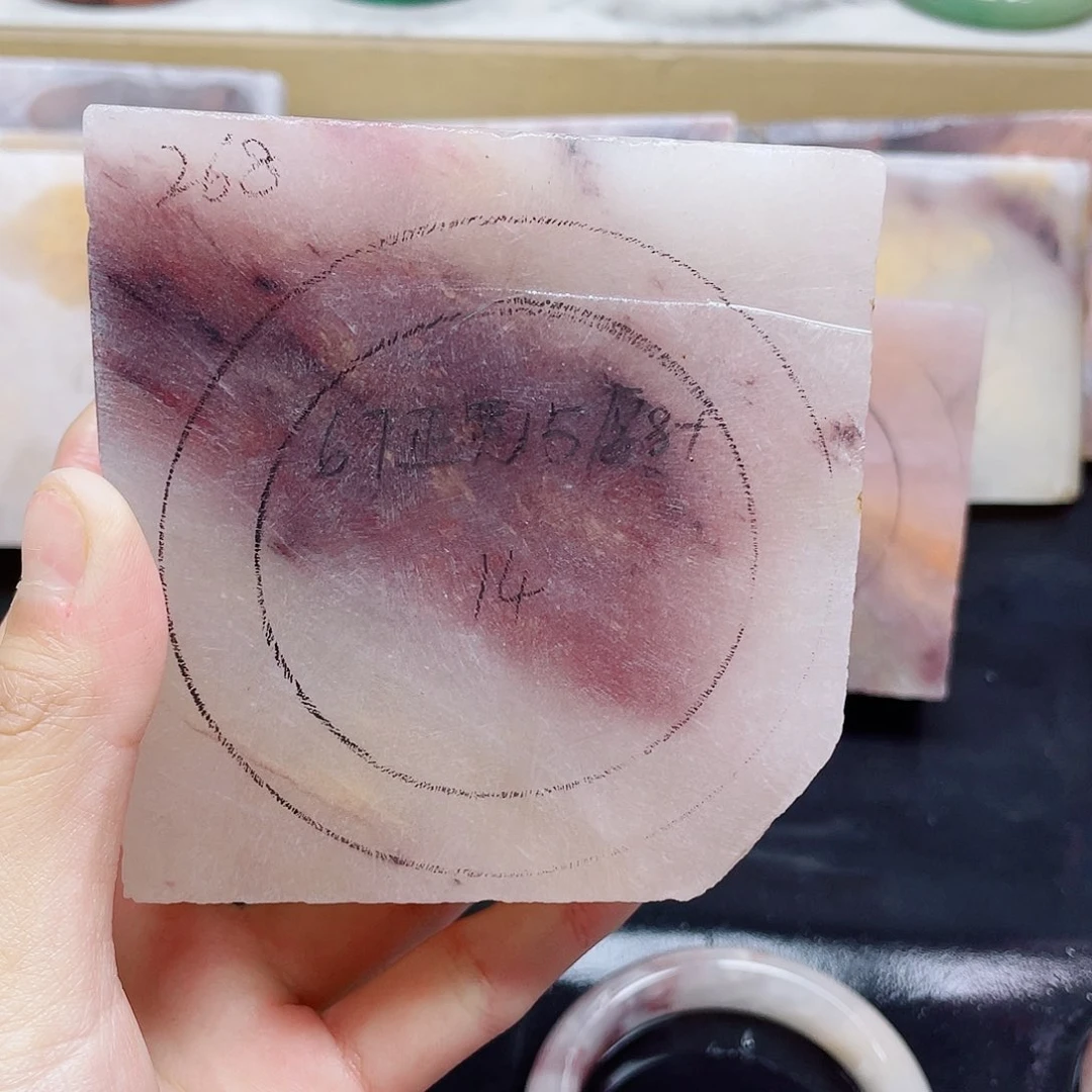 石英质玉手镯未镶嵌定制