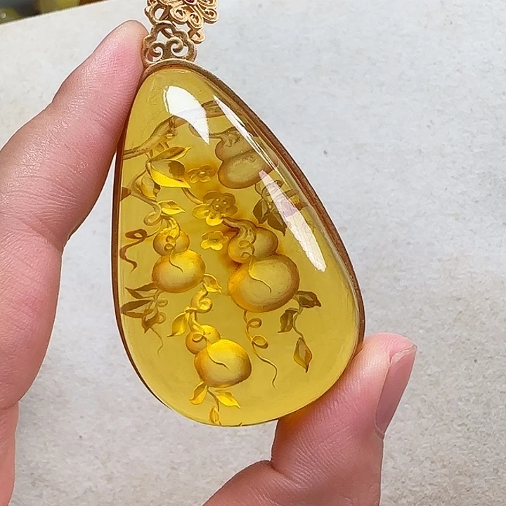 未镶嵌金珀珠宝奇石