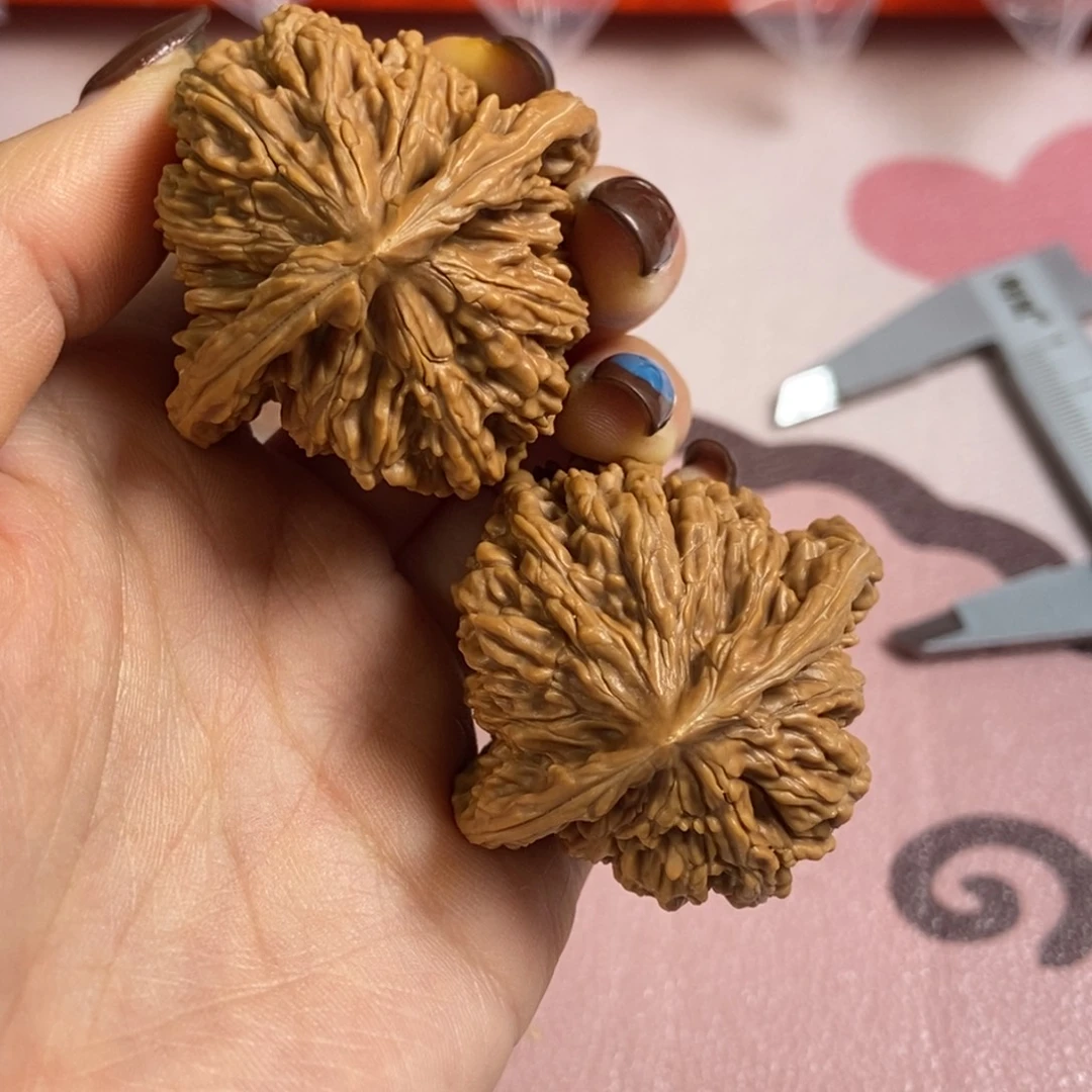 文玩核桃吊坠43四座楼68