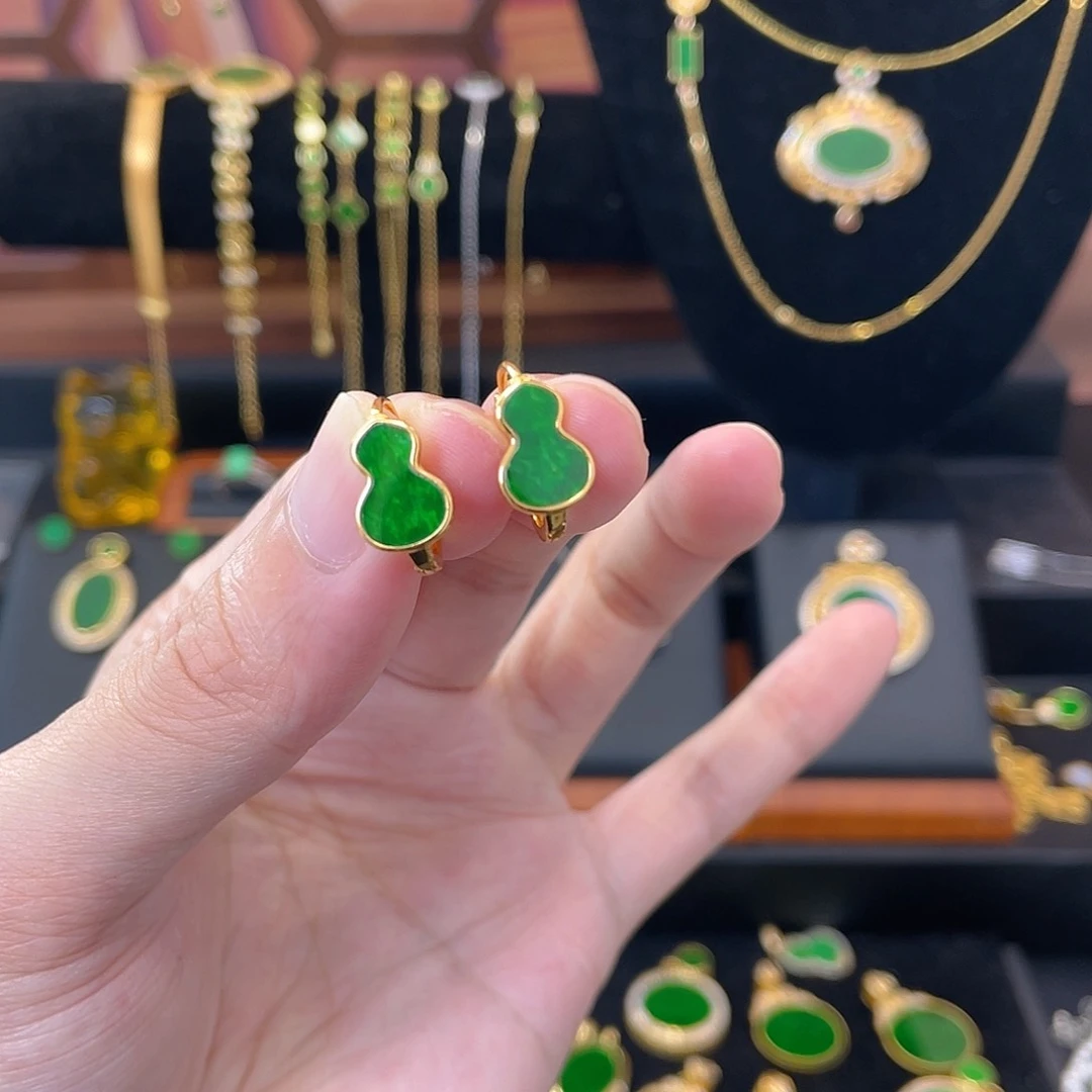 银S925镀金镶嵌翡翠耳饰