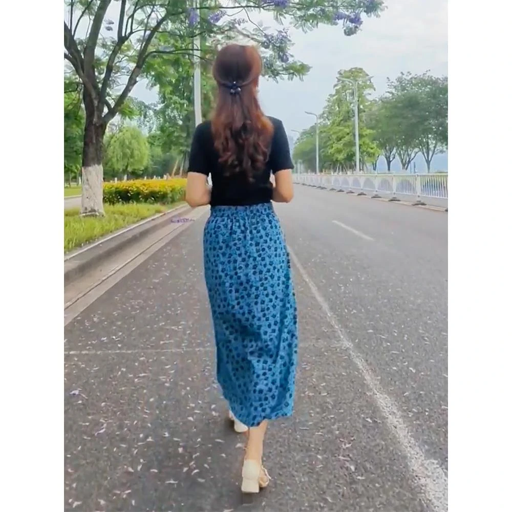 夏季小个子松紧腰显瘦碎花裙2025年新款复古休闲风百搭a字半身裙