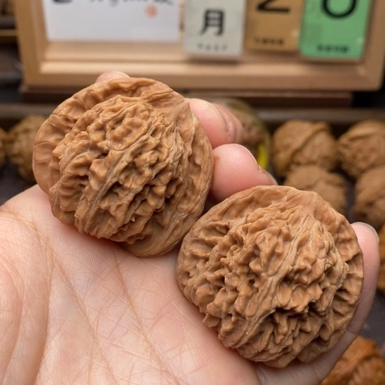 文玩核桃把件四座楼43