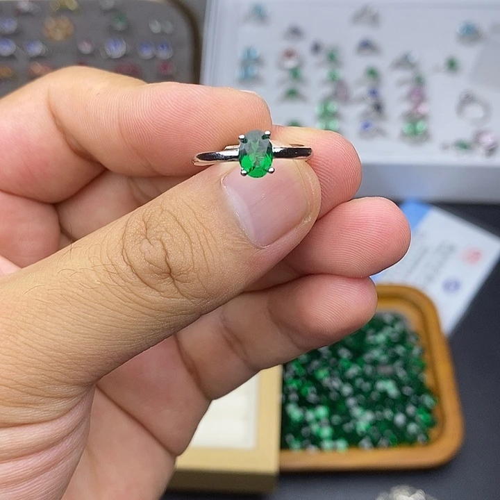祖母绿戒指银S925镶嵌