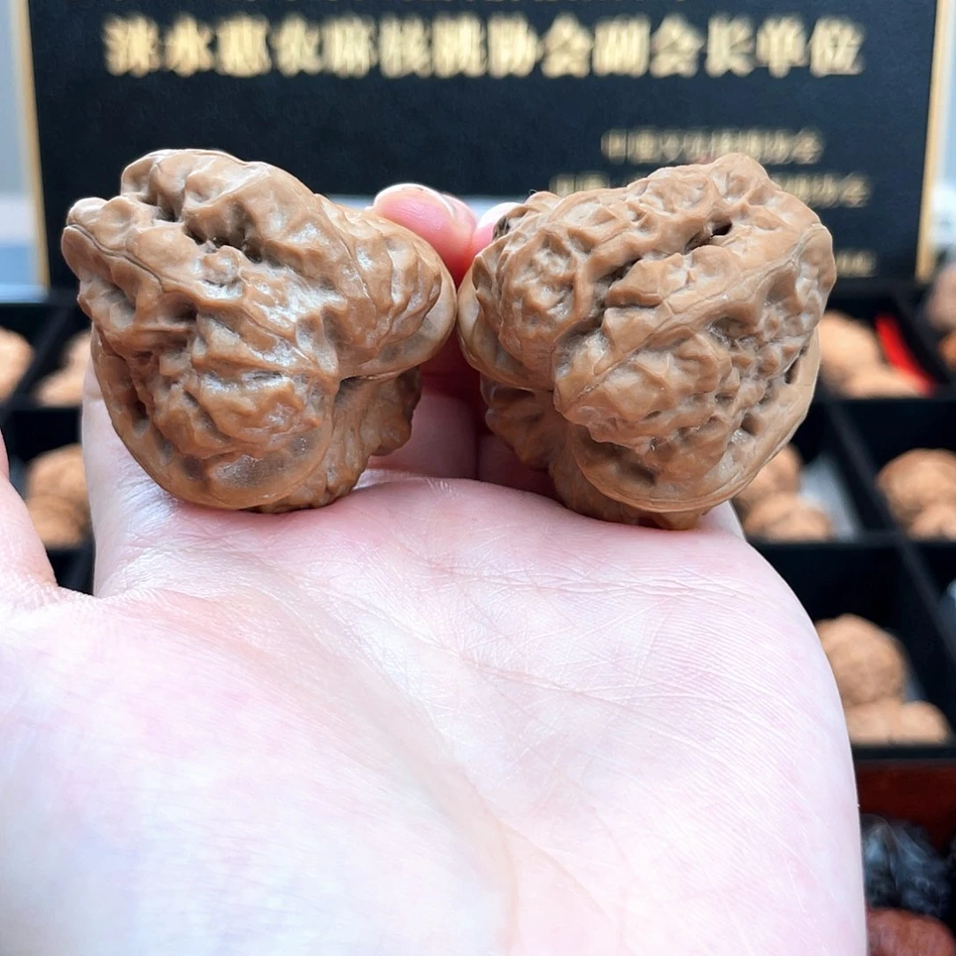 把件文玩核桃申*红S4002直播间扛把子蛤蟆头