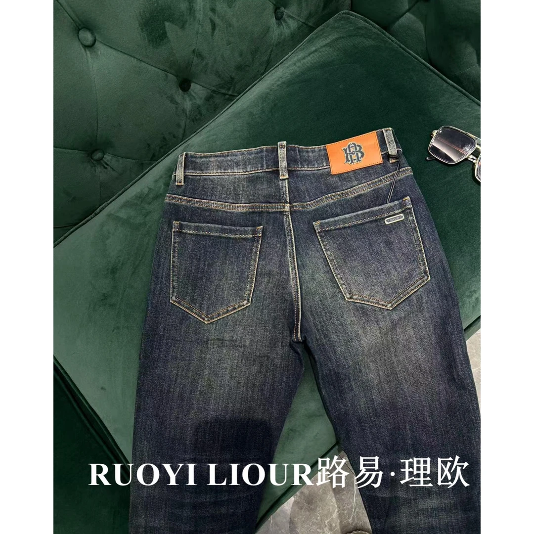 【路易理欧】欧货时尚潮流街头纯色休闲百搭男士牛仔裤7086