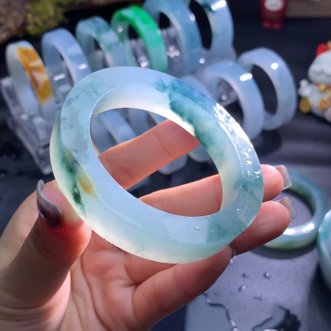 未镶嵌翡翠定制翡翠