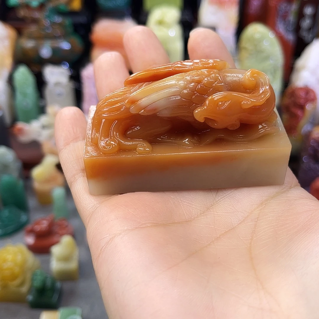 寿山石印石乐*哩8390包