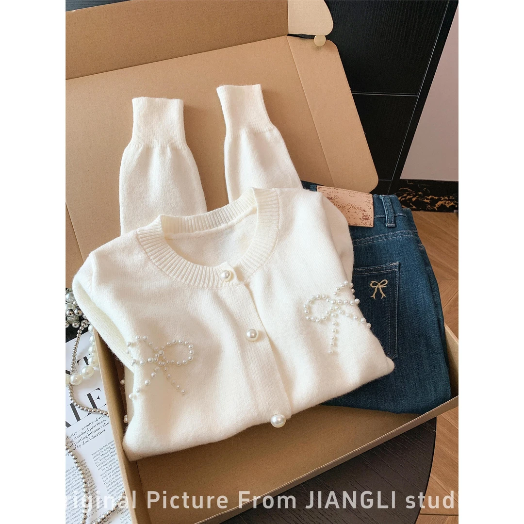 韩系轻奢珍珠蝴蝶结毛衣外套女冬季新款设计感独特漂亮小外搭开衫