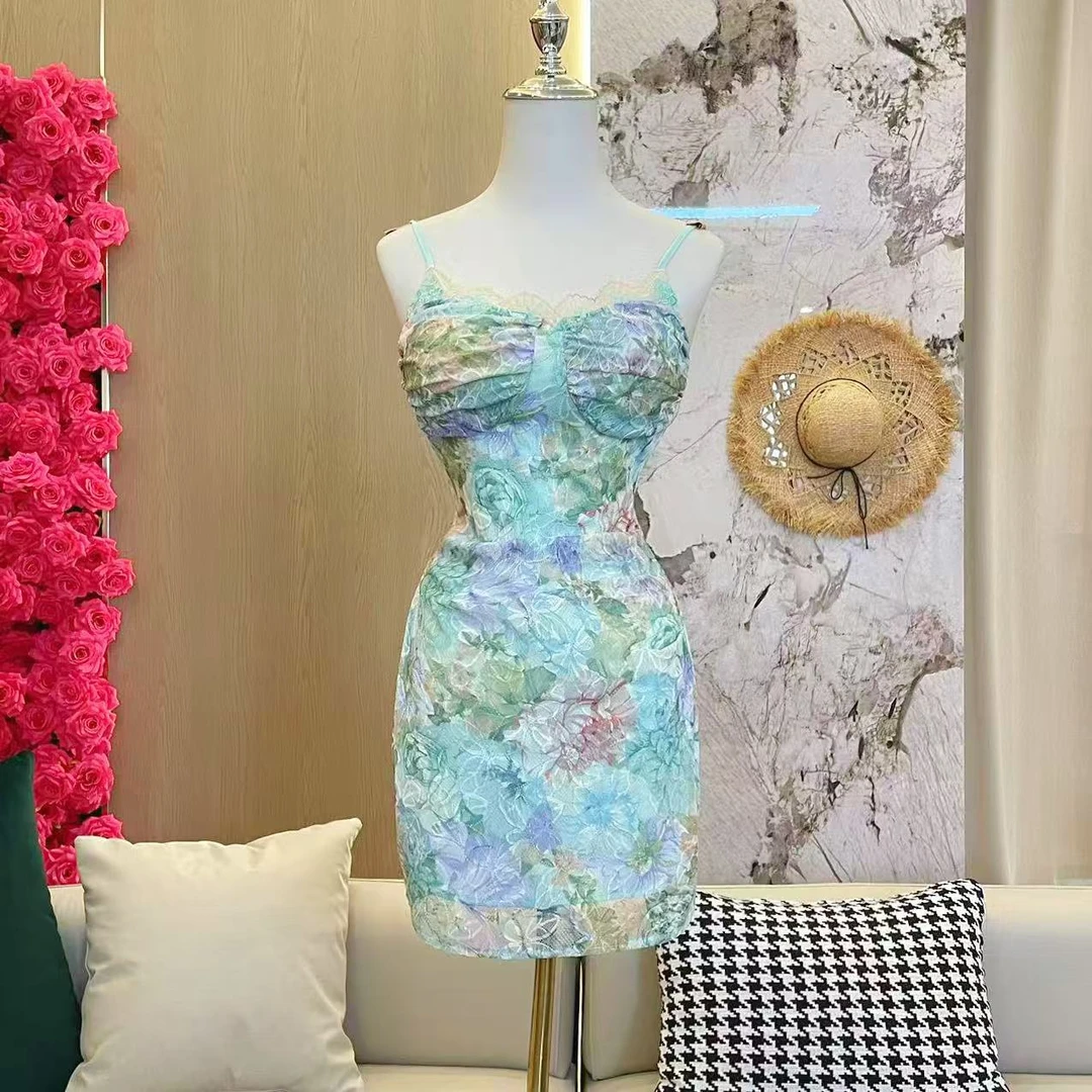 BECHARMING「郁郁幽香」时尚气质蕾丝拼接花边显瘦连衣裙Q0938