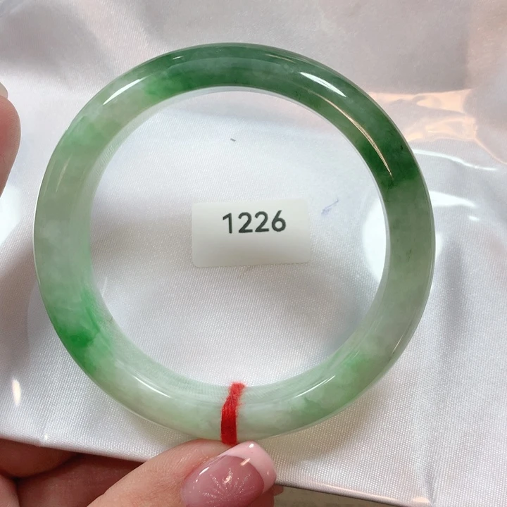 翡翠手镯未镶嵌天然翡翠手镯56
