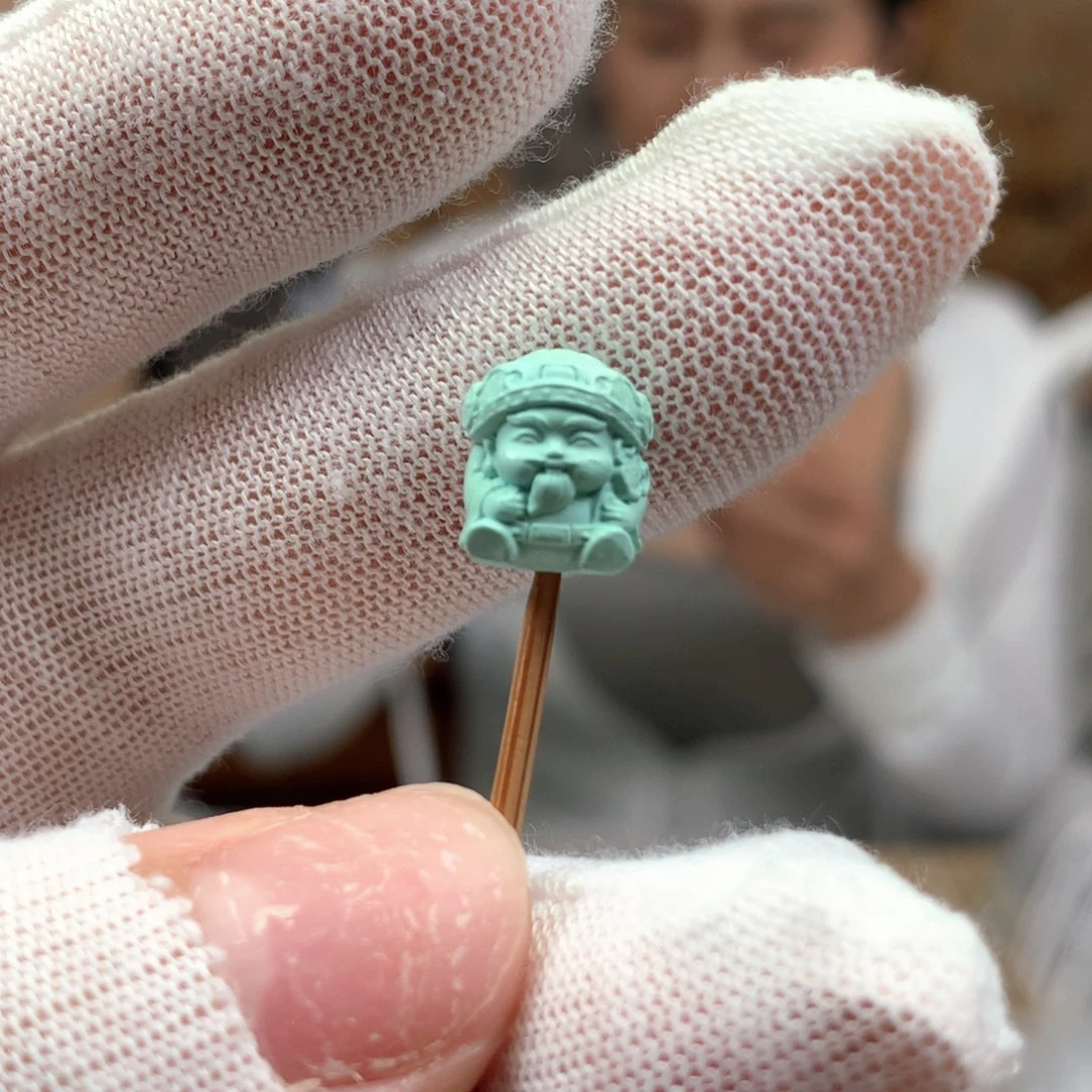 绿松石未镶嵌挂件