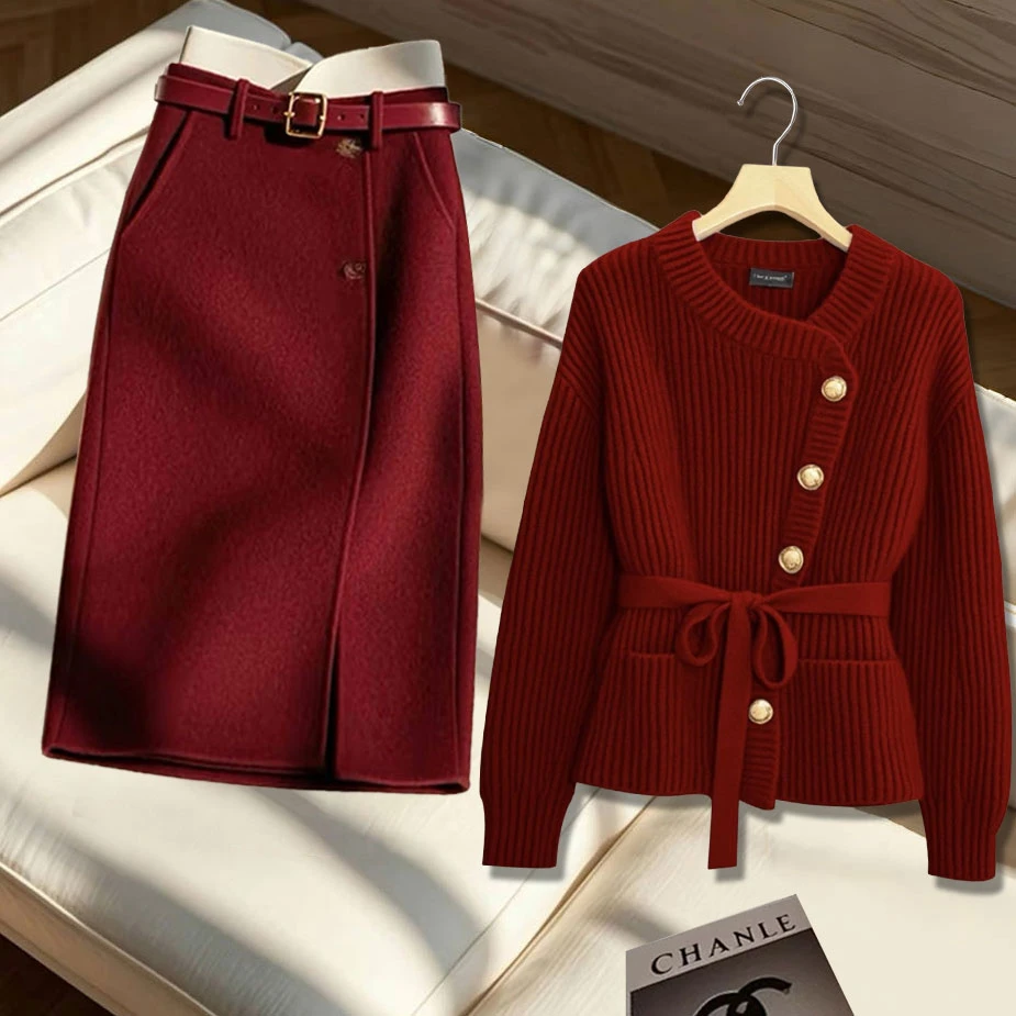 红色新年高级感气质超好看毛衣外套小个子高腰显瘦直筒裙子套装女