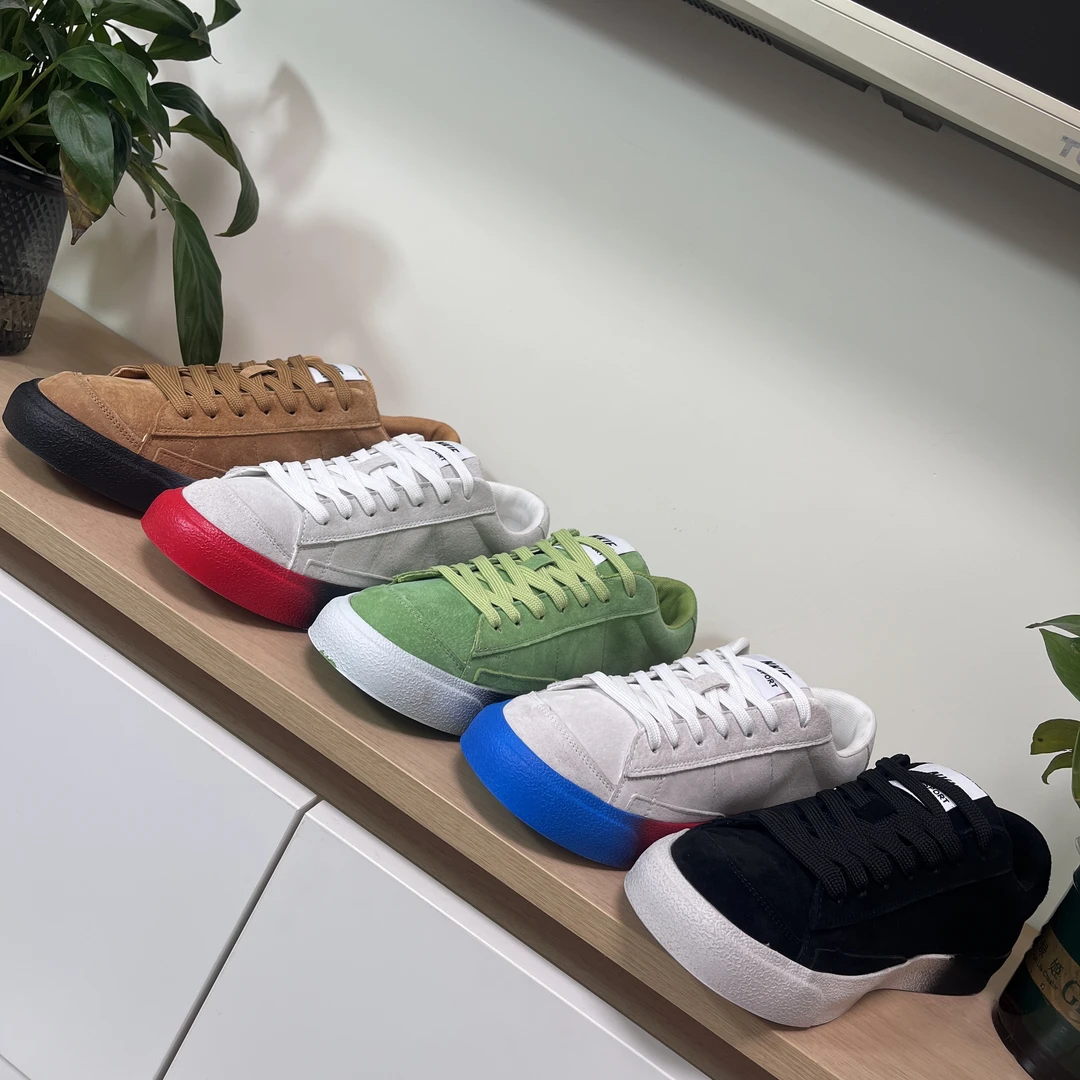 新款韩版时尚休闲男士潮鞋