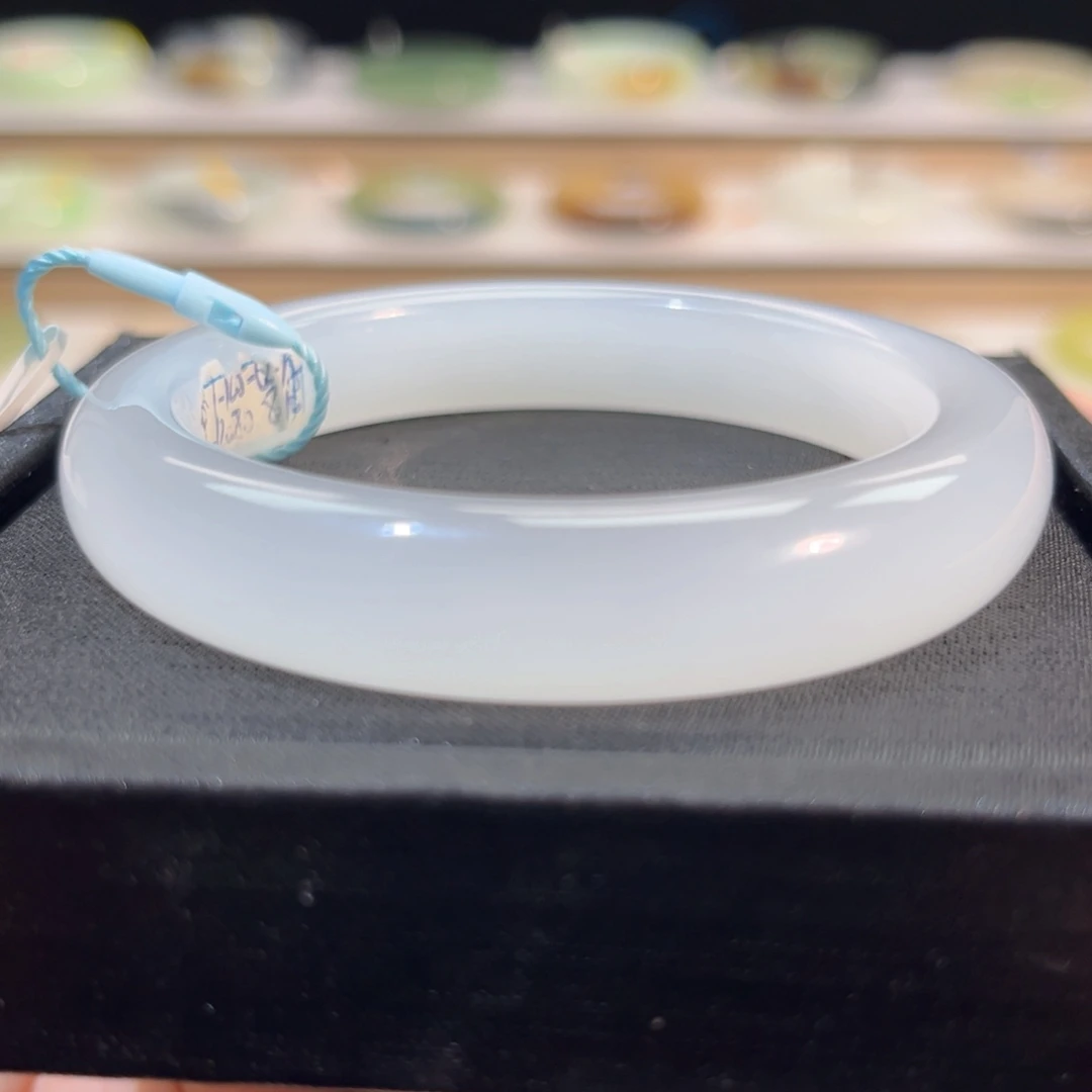 和田玉未镶嵌手镯  「猫眼高冰白」一级冰白