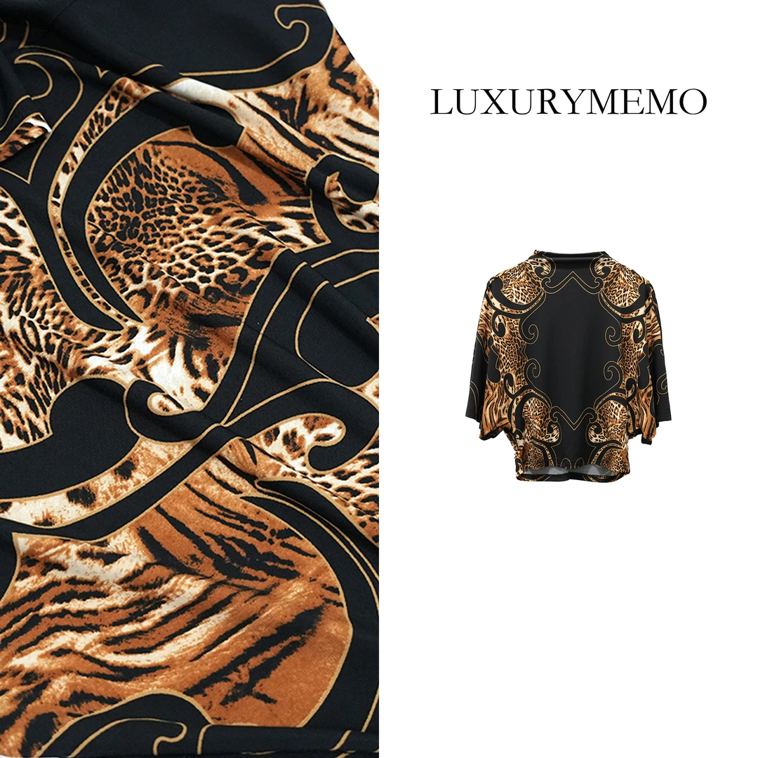 LUXURYMEMO【刘熊熊】虎豹纹图腾印花优雅气质半高领百搭T恤长袖