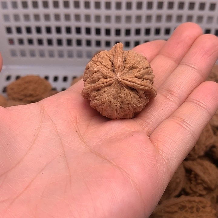 M***e文玩核桃吊坠文玩核桃