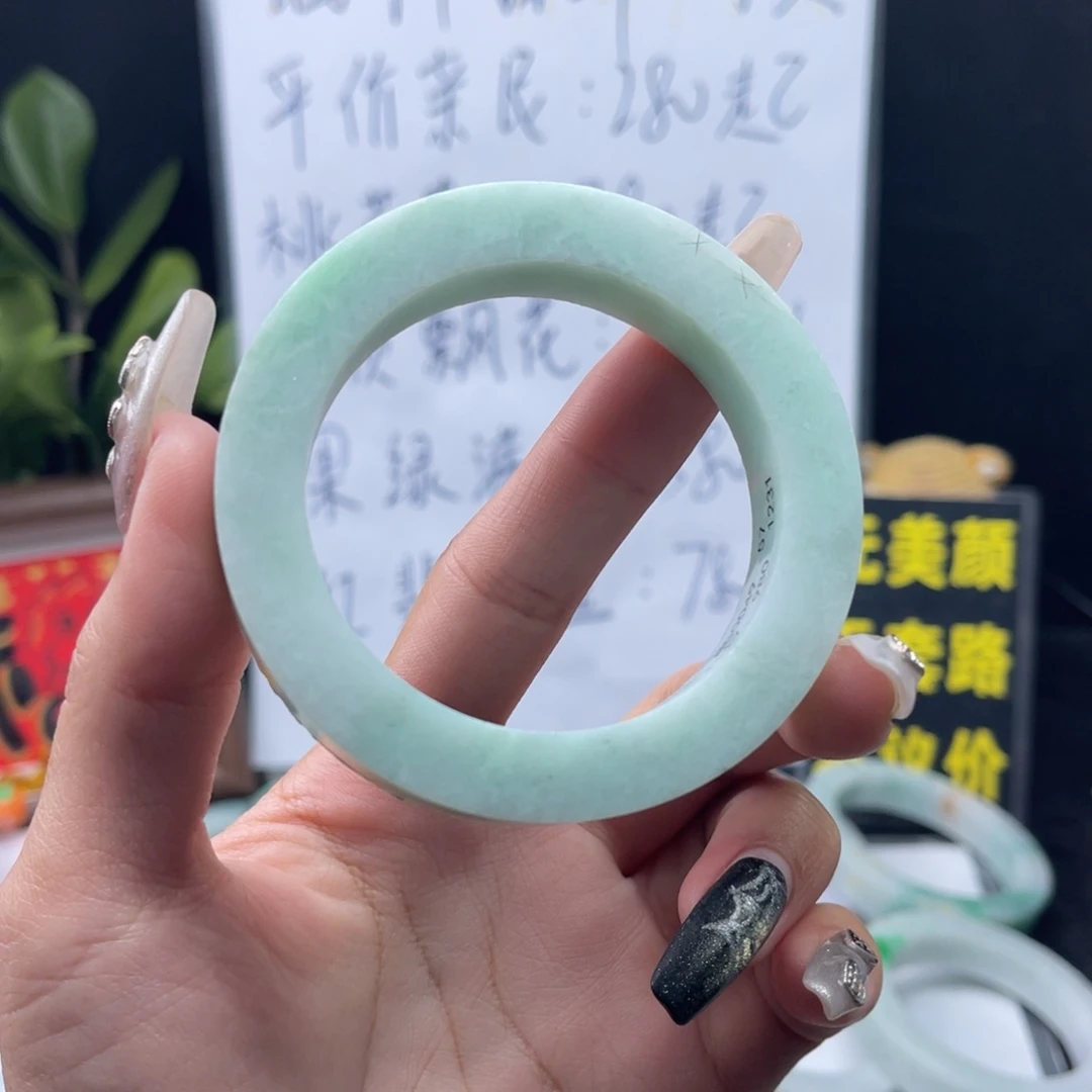 定制翡翠未镶嵌天然缅甸翡翠A货