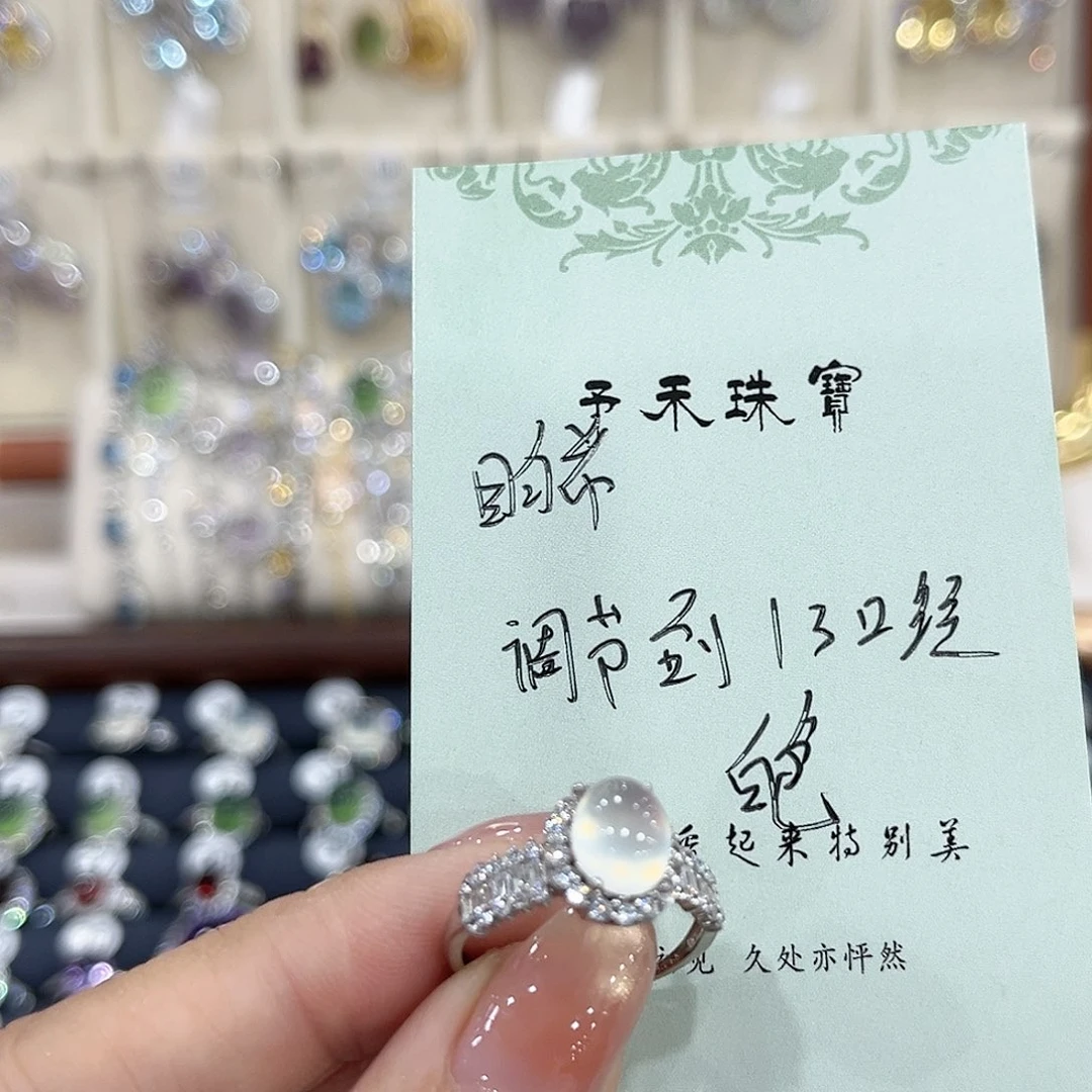 昀***希颈饰石榴石银S925镶嵌