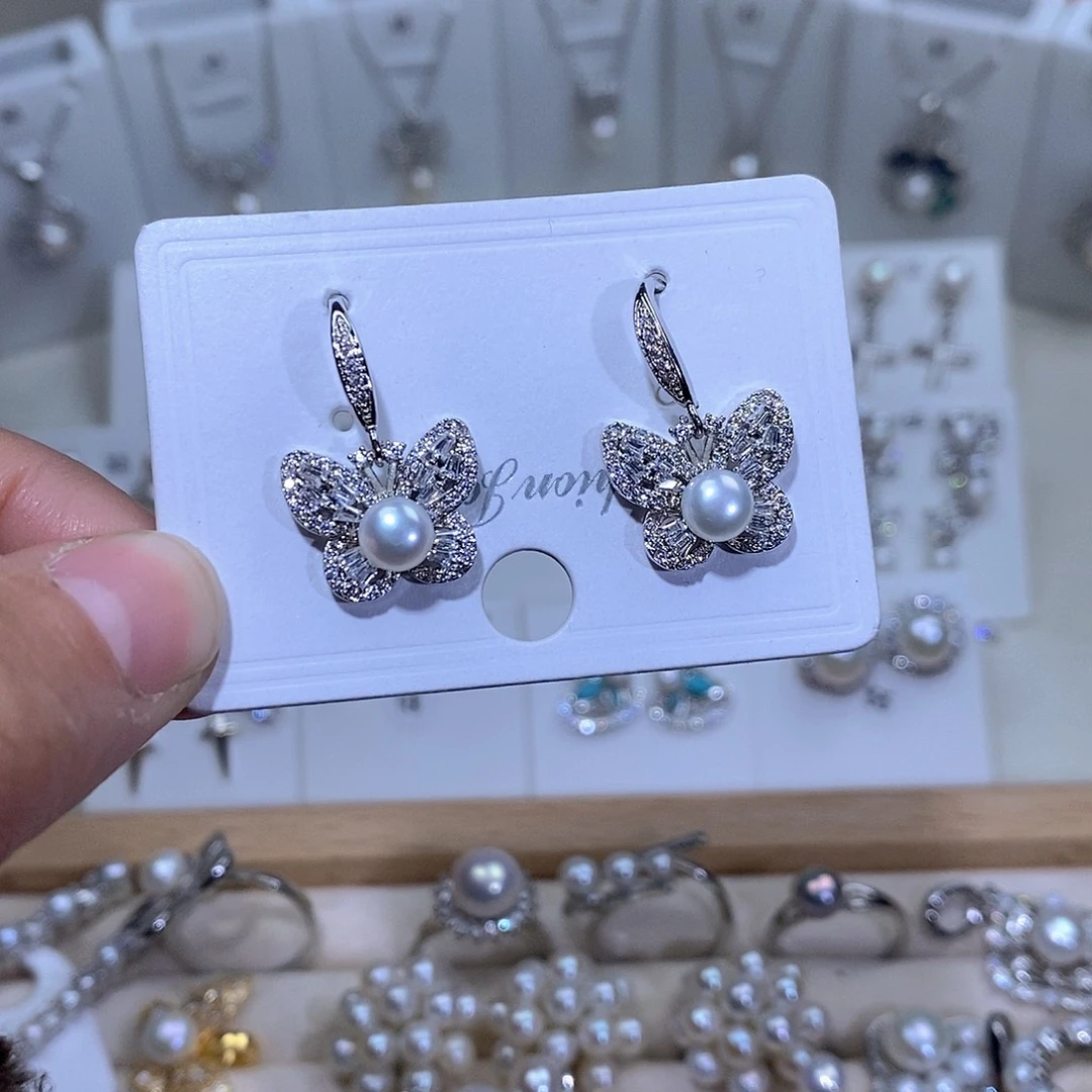 耳饰淡水珍珠未镶嵌