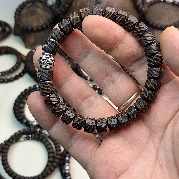 椰蒂手串97龙鳞吞金兽