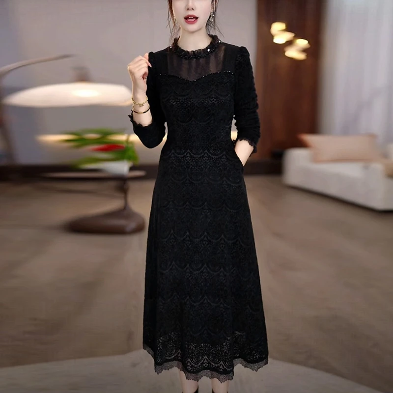 轻奢高贵气质裙子女装秋冬新款2025爆款高级感洋气显瘦打底连衣裙