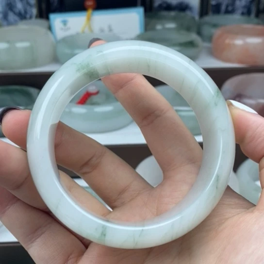 石英质玉（金丝玉）未镶嵌手镯