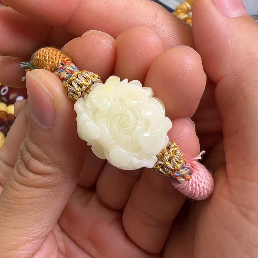 未镶嵌蜜蜡裸石蜜蜡
