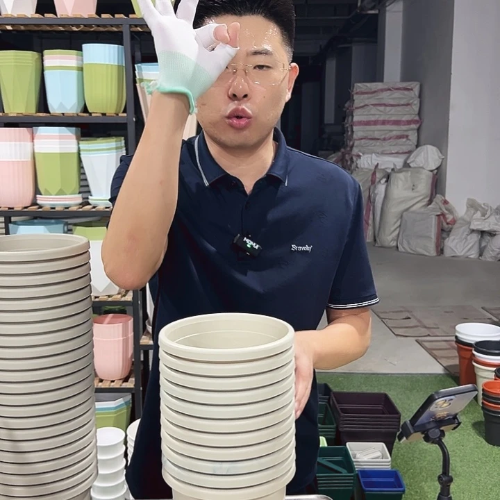 微瑕2号口17高14米色11只无托