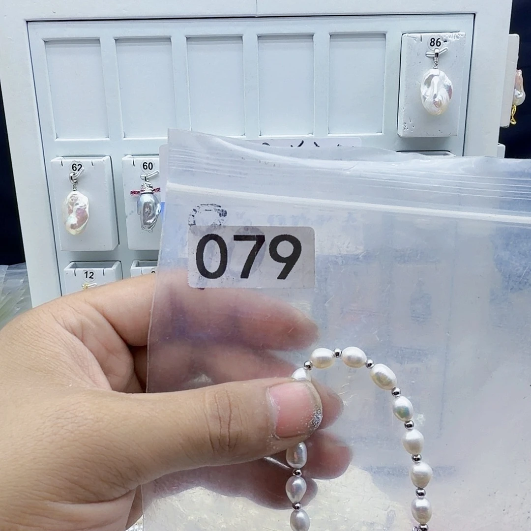 淡水珍珠钛钢颈饰