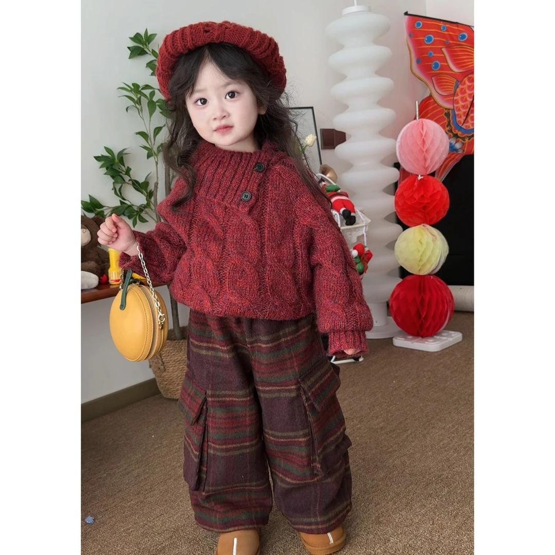 25韩版女童装秋冬装红色针织毛衣+加绒格子长裤小女孩冬装两件套