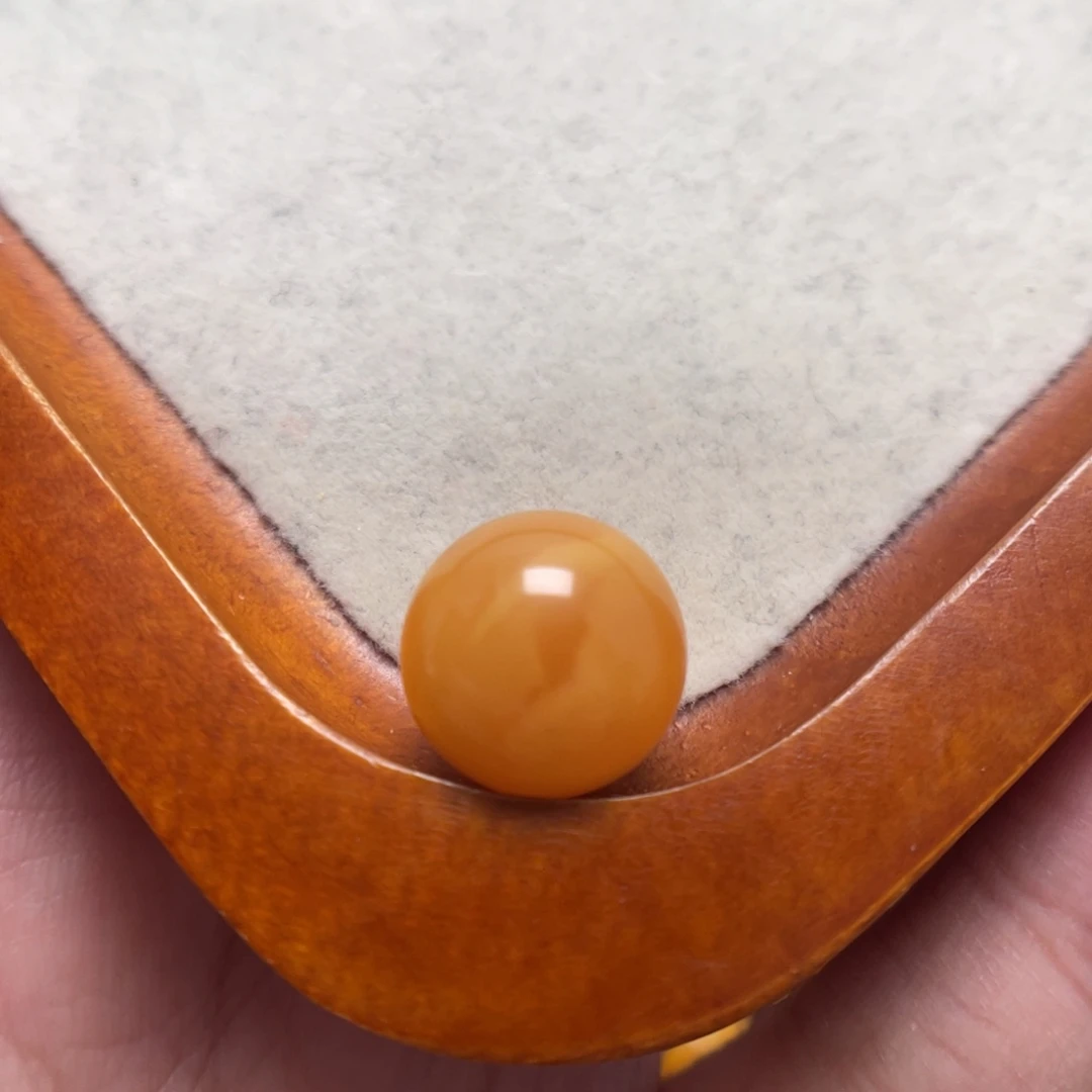 山***车蜜蜡未镶嵌裸石蜜蜡裸珠