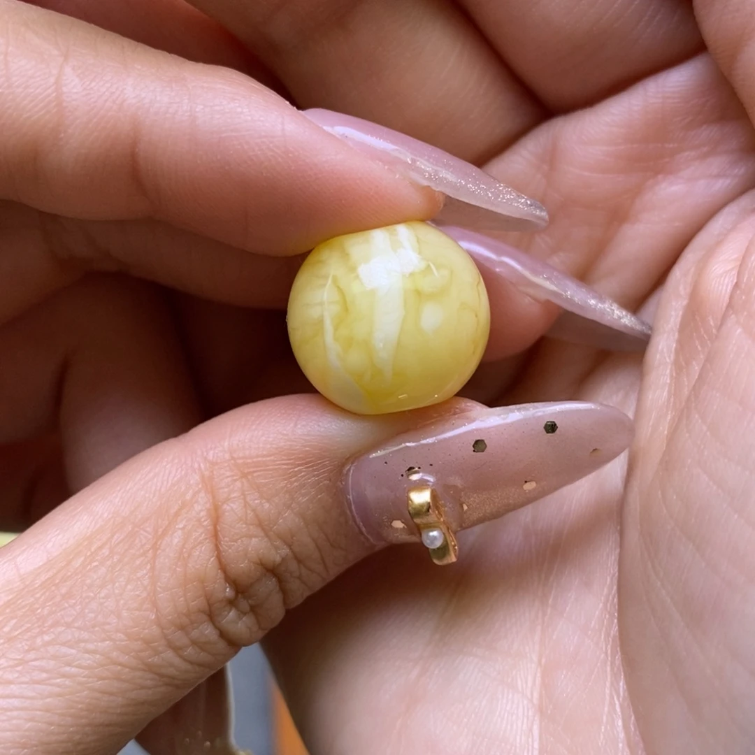 琥珀未镶嵌珠宝奇石瓷白妖花苹果顿