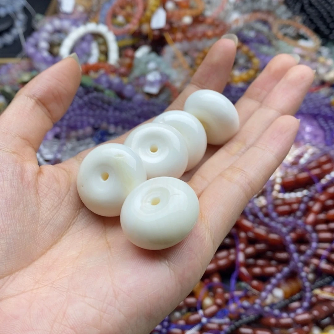未镶嵌玛瑙/玉髓珠宝半成品一个12×23mm车贝壳面包圈天然