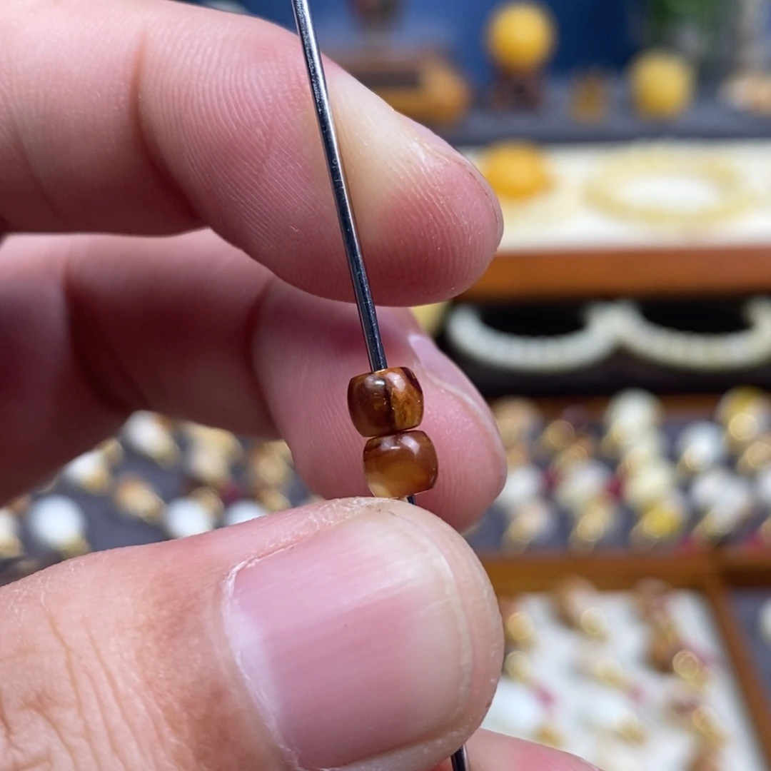 蜜蜡未镶嵌裸石配饰沁色直切尺寸的5.2