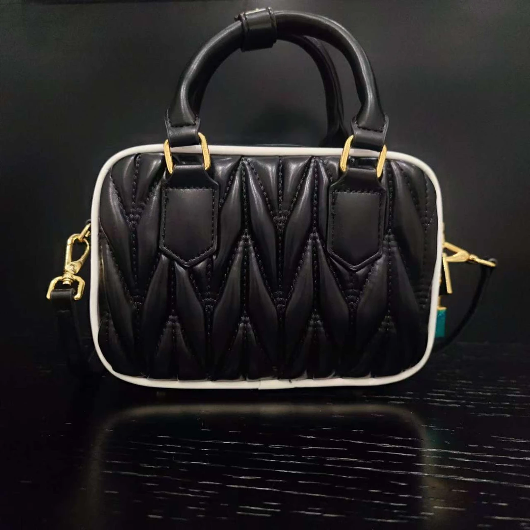 COCO DICV2025新款高端定制时尚女包 白边褶皱方球 黑色19cm