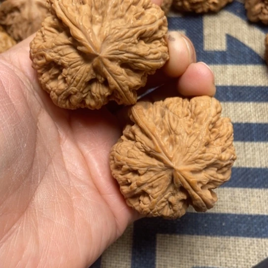 吊坠文玩核桃球筋46全品