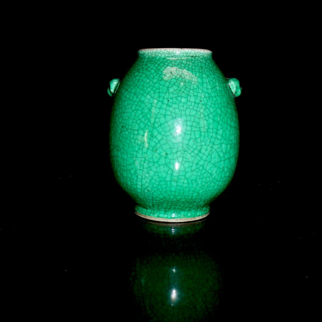 18:清绿哥釉兽耳罐