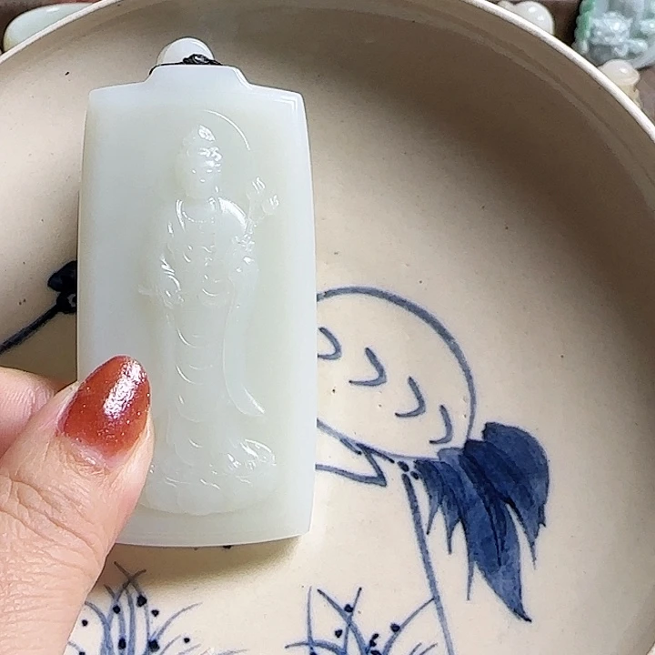 g***8瓷片新号开播挂件一个