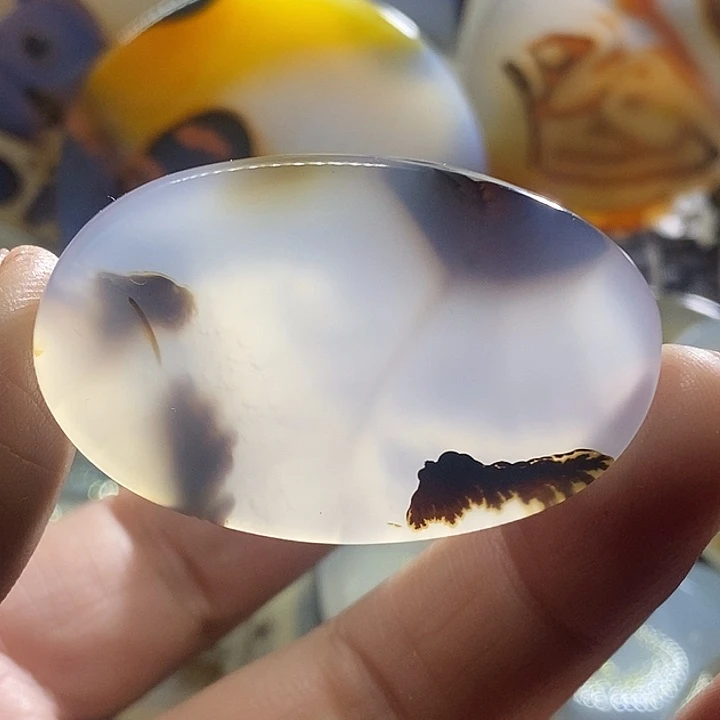 未镶嵌颈饰玛瑙/玉髓梦**裳