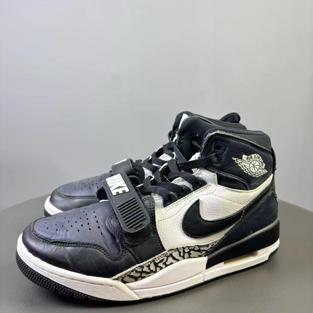 90新 maje 41码 AJ312海军蓝球鞋 非原盒