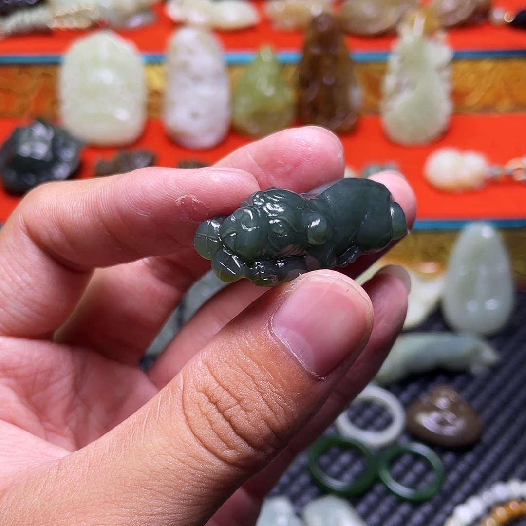 锦***3和田玉未镶嵌颈饰